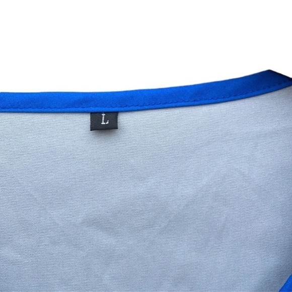 Blouse black and blue women's size large with flared arms - Picture 5 of 5